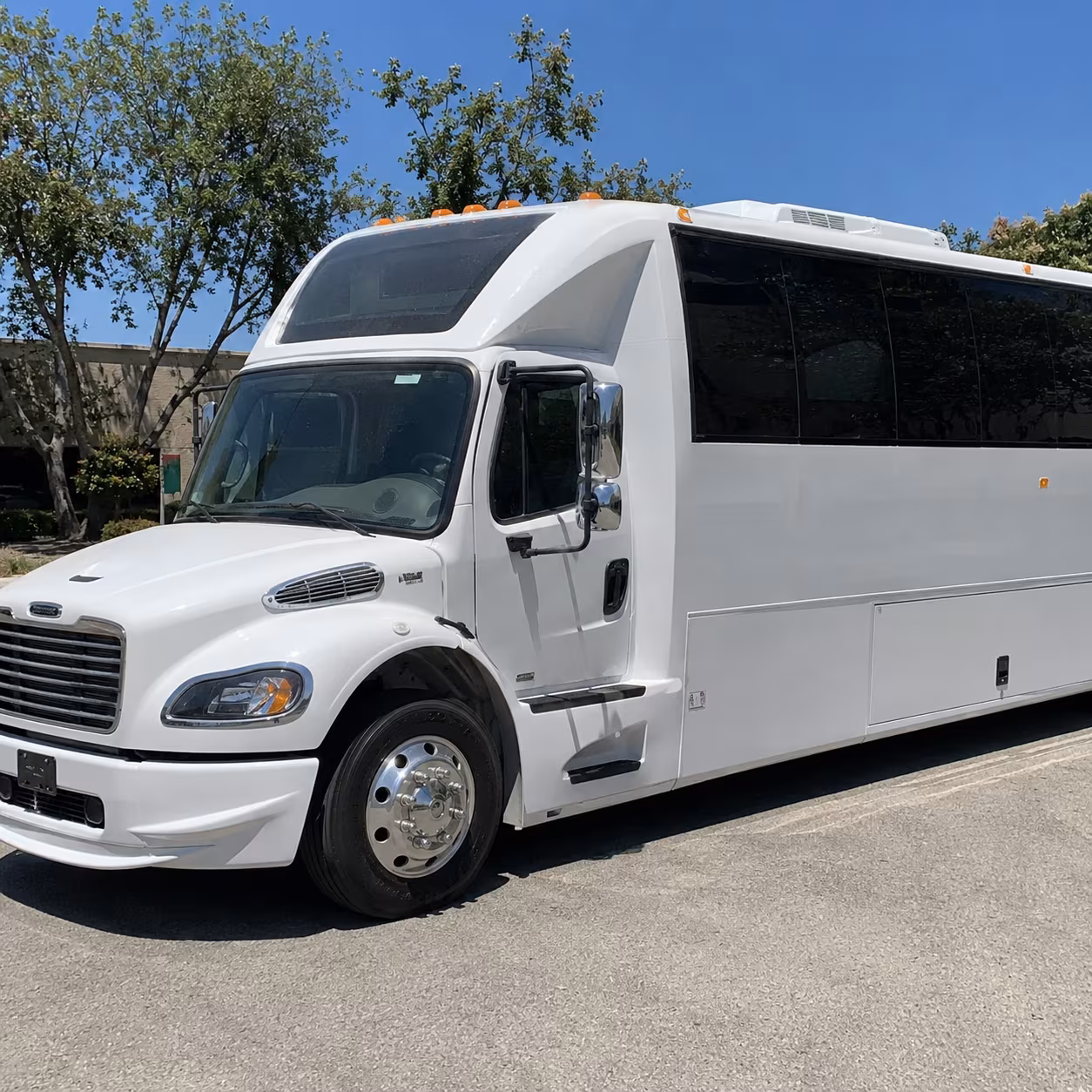 Chattanooga Homecoming & Prom Party Bus Rentals