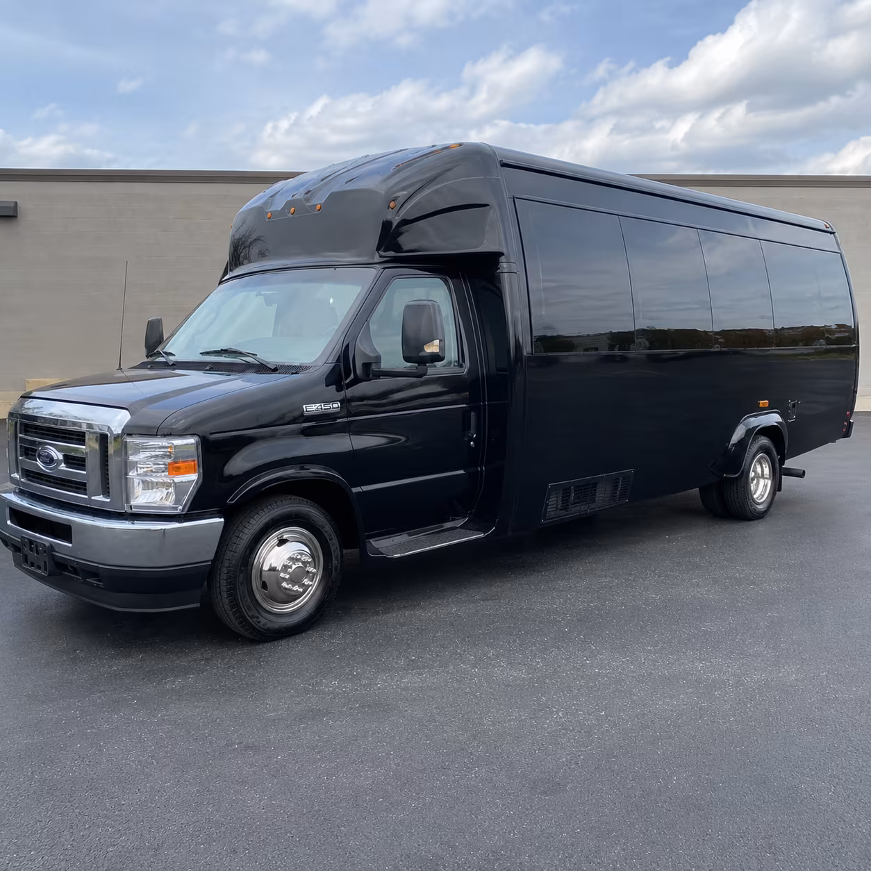 Knoxville Concert & Music Festival Transportation party bus exterior