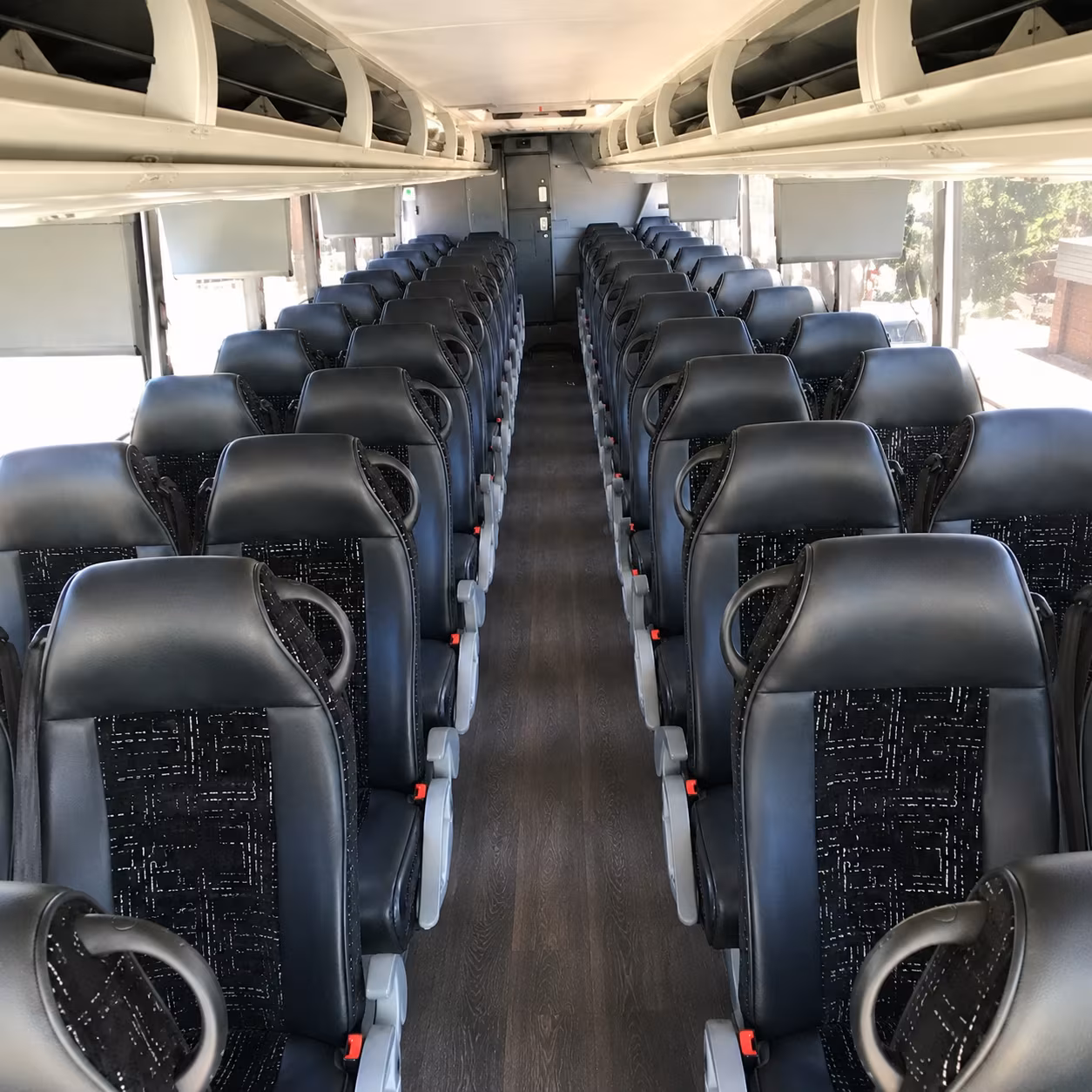 Knoxville Corporate Transportation party bus exterior