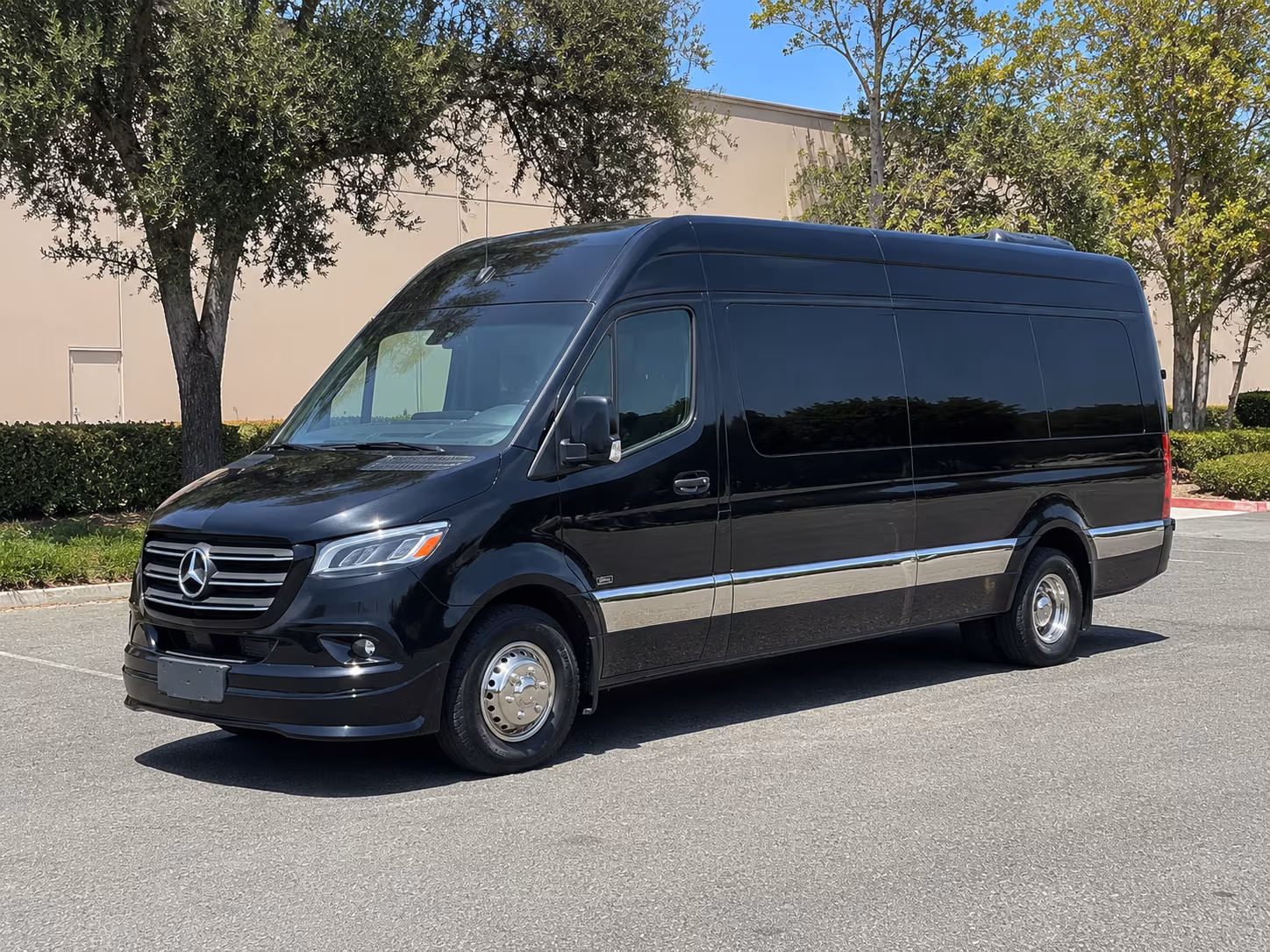 Knoxville School Event Transportation party bus exterior