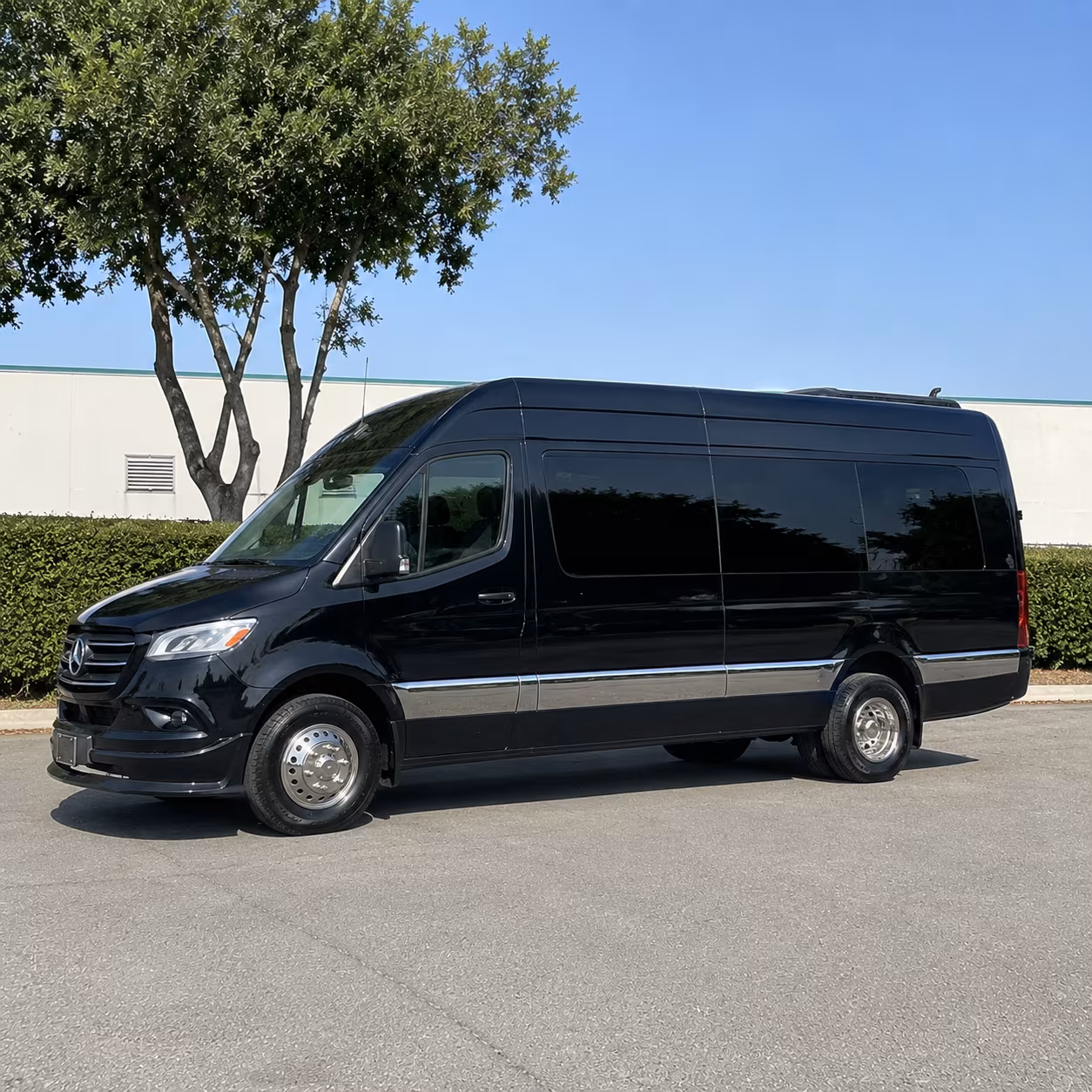 Knoxville School Event Transportation party bus exterior