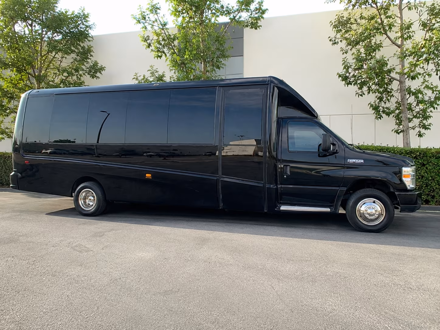 Knoxville School Event Transportation party bus exterior