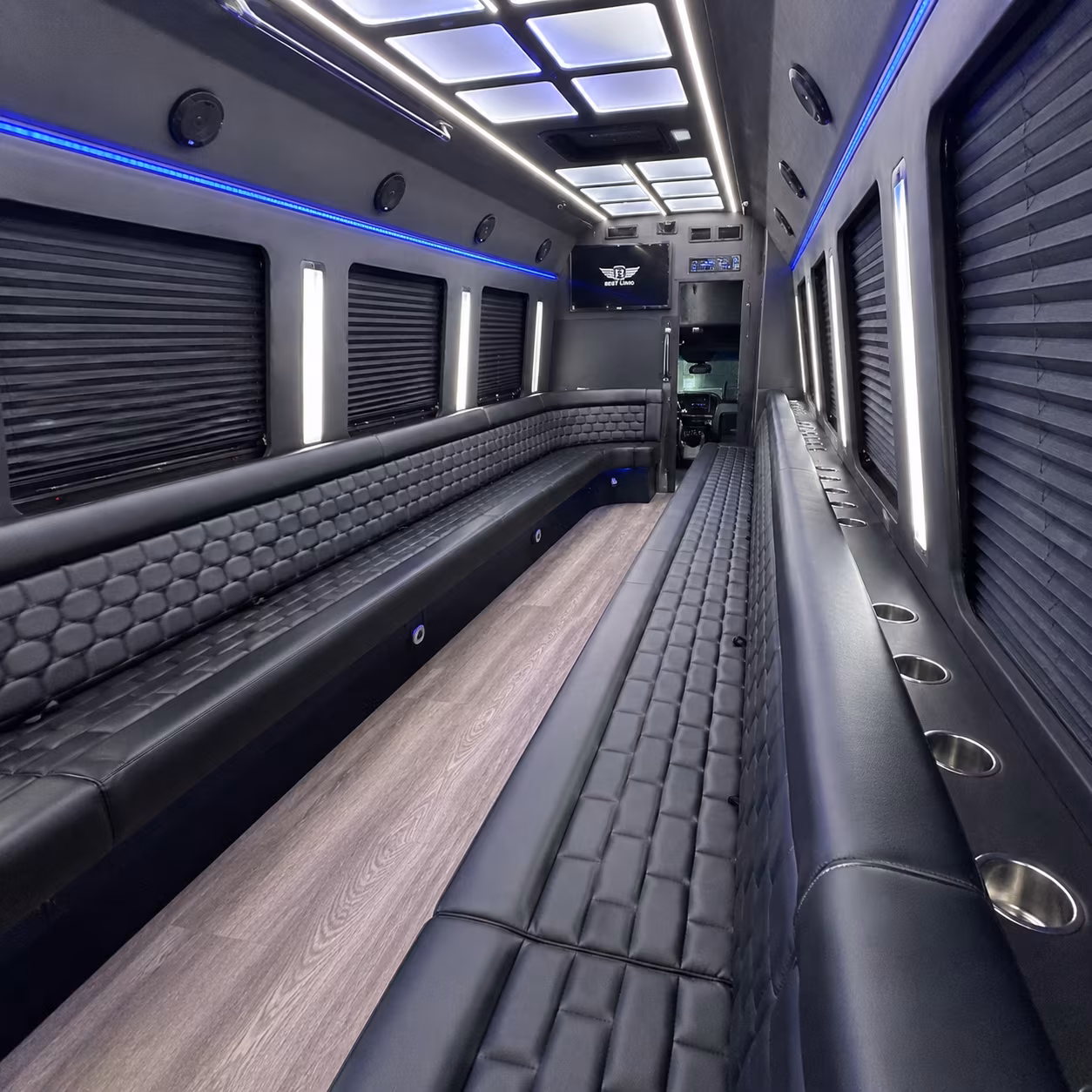 Knoxville Winery Tour & Pub Crawl Transportation