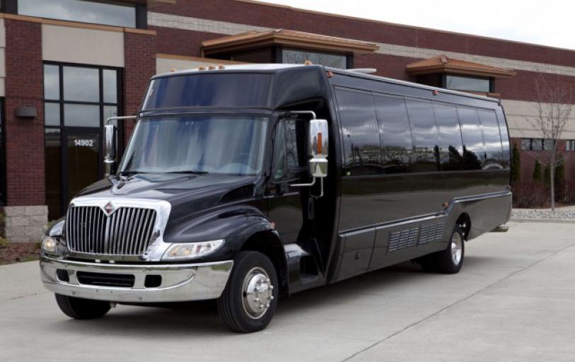 Murfreesboro 35 Passenger Party Bus